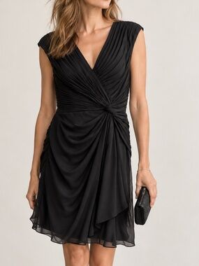 Adrianna Papell Black Ruched V-Neck Cocktail Dress NWT - 8P